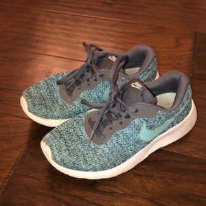 Little Girls Nike Tanjun Shoes